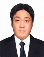 김관효